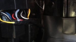 УАЗ Хантер / Самопроизвольно сигналит руль / Не работает прерывистый режим дворников