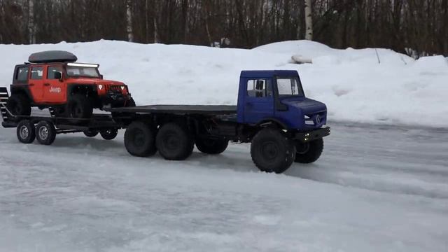 Jeep Wrangler Rubicon & Traxxas Trx-6 Mercedes-Benz Unimog With Trailer Ice Test | Rc Perm смотреть онлайн
