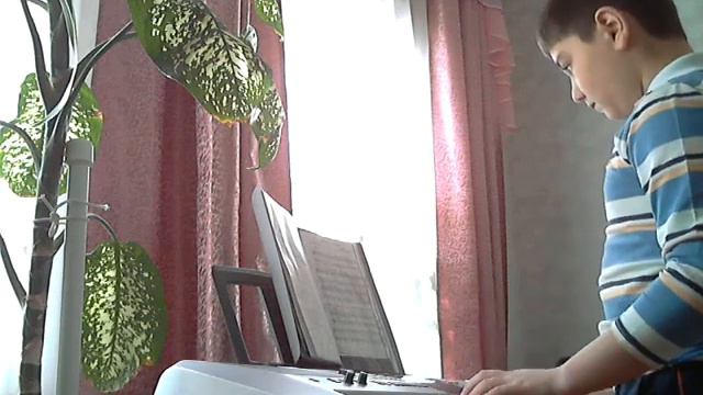 Сулико на синтезаторе смотреть онлайн