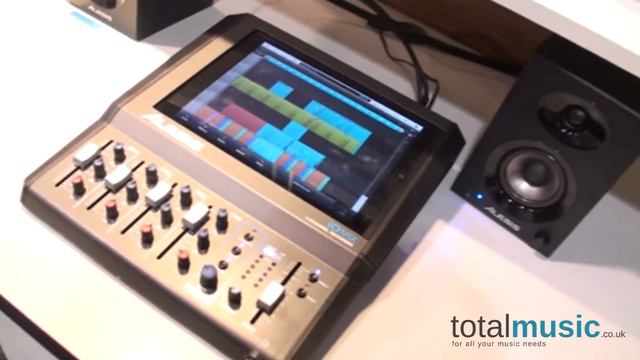 Alesis iO Mix with DJ Tutor at NAMM 2013 for TotalMusic.co.uk смотреть онлайн