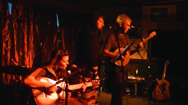 Christine + Andy and Rebekah perform The Beatles "Girl." смотреть онлайн