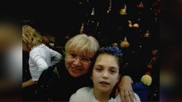Светлана Бондарчук впервые рассказала, кто растит ее особенную дочь смотреть онлайн