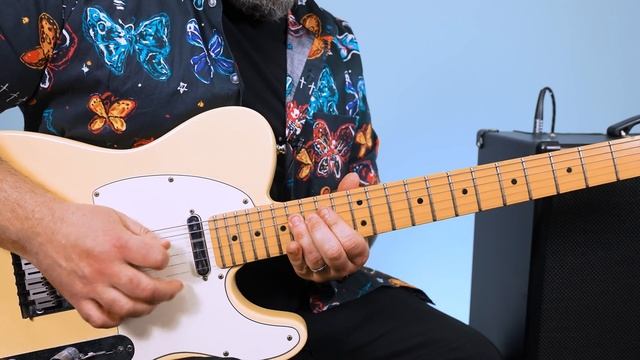 Arctic Monkeys I Bet You Look Good On The Dancefloor Guitar Lesson + Tutorial смотреть онлайн