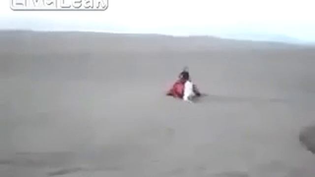 Живое море из пепла смотреть онлайн
