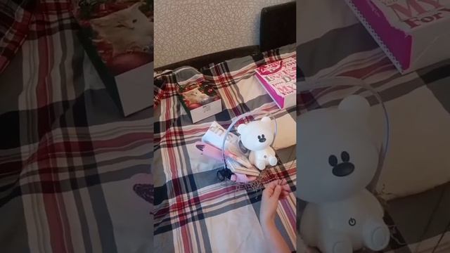 Как красиво упаковать подарок | Подарок в корзине | Подарок подруге/|подарок другу смотреть онлайн