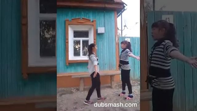 не когда не забуду этот день, и большую шишку на лбу. смотреть онлайн