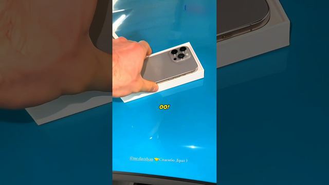 Тамаев ПОДАРИЛИ ПОДАРОК! ТАМАЕВ РАСПАКОВЫВАЕТ НОВЫЙ АЙФОН смотреть онлайн