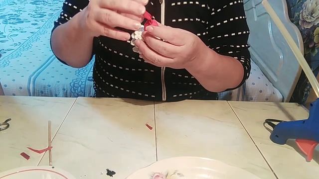Ватные Игрушки Снеговик из шишки. смотреть онлайн