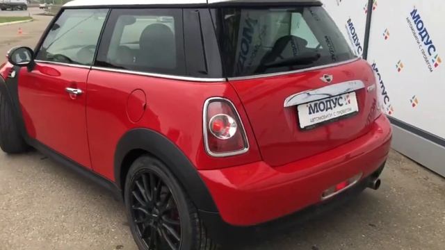 Видеообзор Mini Cooper '2011