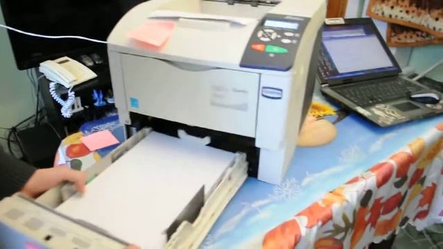 Caseta hartie imprimanta Kyocera FS 3900DTN - cu probleme la pickup loader смотреть онлайн