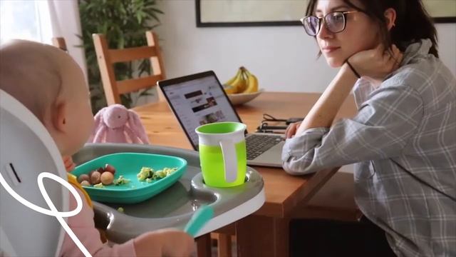 Видео для Компании Huggies смотреть онлайн