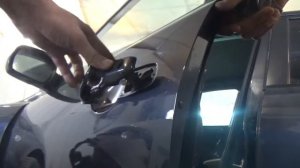 Как снять и установить наружные дверные ручки Мазда 3 I(ВК).