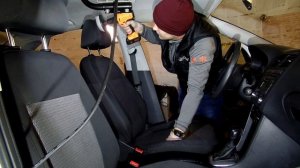 Как чистить тканевые сидения в авто / химчистка сидений 2020