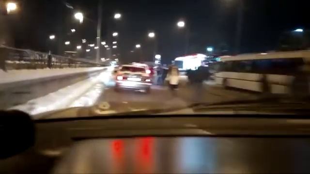 Алматы Райымбека-Пушкина, видно жизнь не дорога.