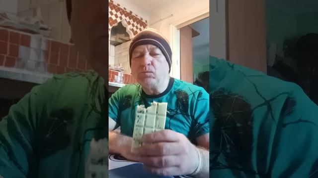 На обзор шоколад молочный Альпен Гольд два шоколада из магазина фикс прайс смотреть онлайн