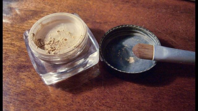 Mineral Foundation Routine смотреть онлайн
