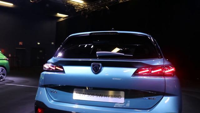 N'en fait-elle pas TROP ?? Nouvelle Peugeot 308 SW 2021