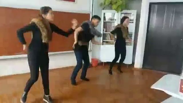 "КОК-БОРУ"заманбап бийи смотреть онлайн