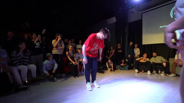 Newstyle Shuffle Battle vol. 3 [ Beginners ] Medvezhonok vs Красотка смотреть онлайн