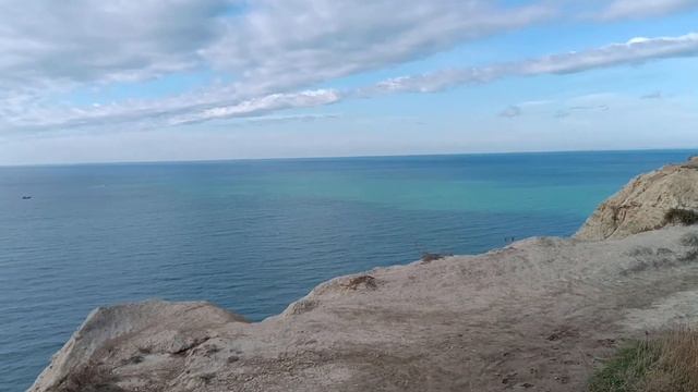 Анапа. Горными тропинками вдоль побережья. Ноябрь 2023 смотреть онлайн