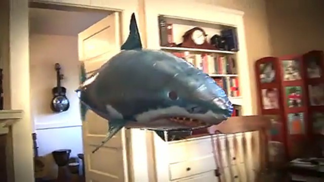 Летающая акула смотреть онлайн