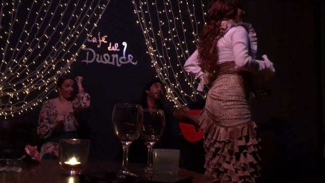 Beautiful Flamenco dancing in Valencia, Spain смотреть онлайн