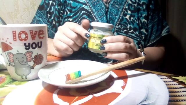 Как отбелить зубы кокосовым маслом смотреть онлайн