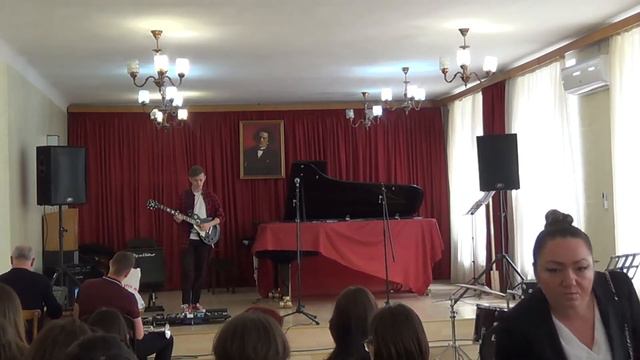 Кяреск Семён - электрогитара (конкурсное выступление) смотреть онлайн