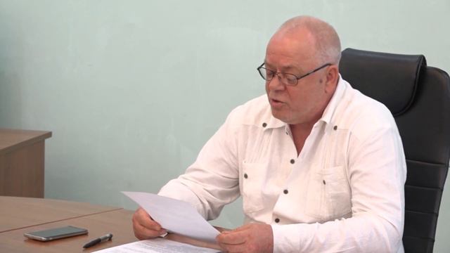 Накануне депутаты городской Думы провели внеочередное заседание смотреть онлайн