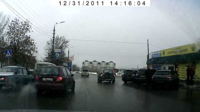 тест видеорегистратора DVR-027 (город) смотреть онлайн