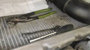 Toyota Land Cruiser 200 замена ремней навесного оборудования и подшипников роликов!!!