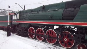 Паровоз П36-0120.