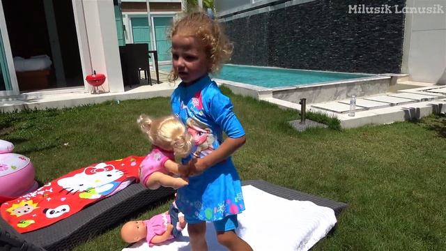 Milusik Play with PlayHouse for kids and Giant Toys смотреть онлайн
