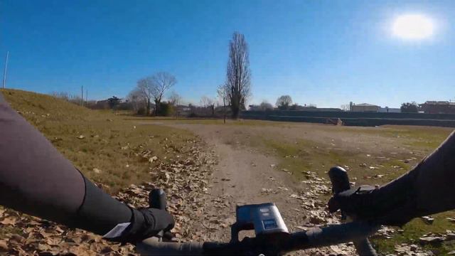 Pranziamo all'EROICA CAFFÈ PADOVA: andata e ritorno in BICI смотреть онлайн
