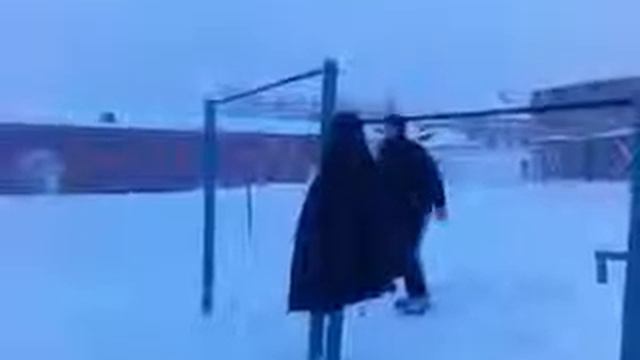 Кач в жопе мяч!!! смотреть онлайн
