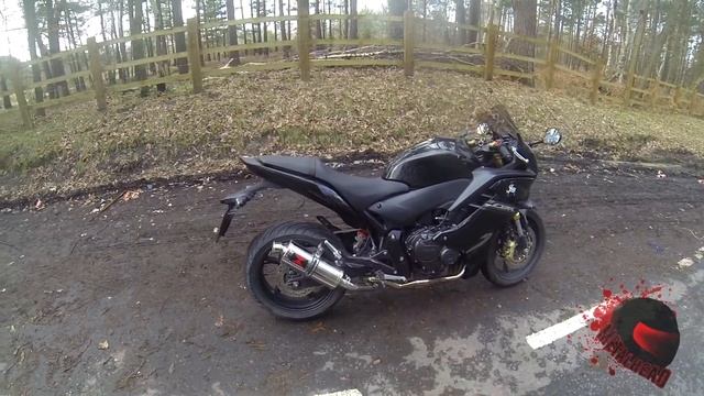 2013 CBR600F Black Widow Exhaust Silencer Comparison смотреть онлайн