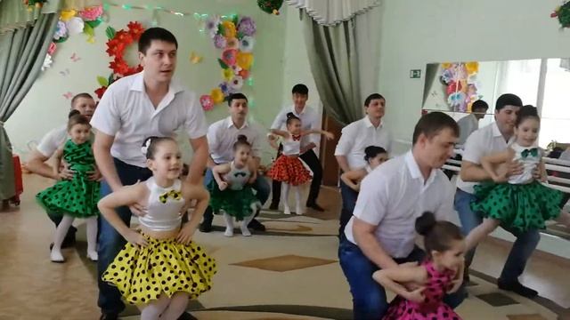 Танец "Стиляги" детский сад 24 смотреть онлайн