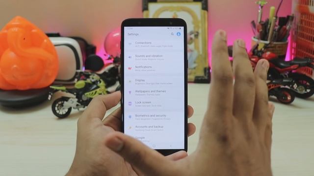 Galaxy J8 One UI 9.0 Pie Official Update Review смотреть онлайн