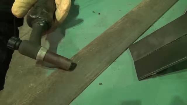 Урок 14. Возбуждение дуги. Видео уроки по аргоновой сварке. смотреть онлайн