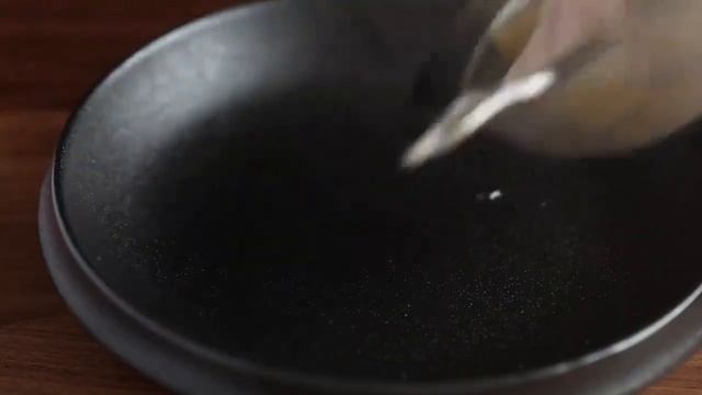 Китаянка готовит грудинку _ Brisket In Chinese