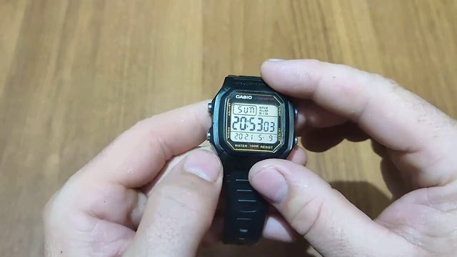 Мужские часы Casio W-800HG-9A отзыв после полугода использования. смотреть онлайн