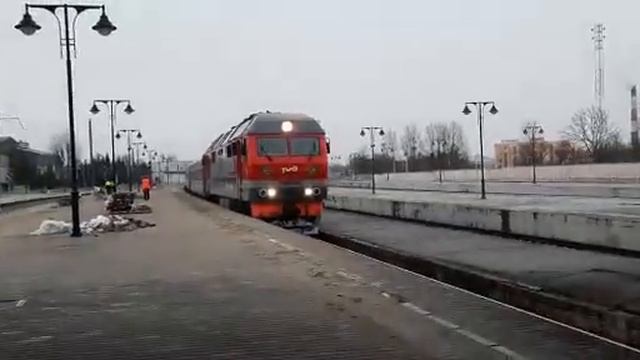 ТЭП70БС с фирменным поездом "Янтарь" Москва- Калининград смотреть онлайн