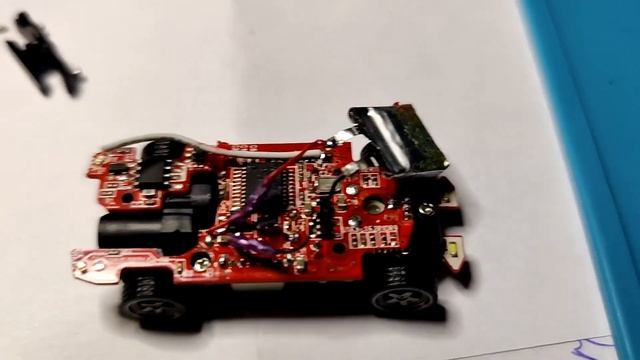 Turbo Racing 1/76. Не включается. Не заряжается. Разбираемся, что с батареей. смотреть онлайн
