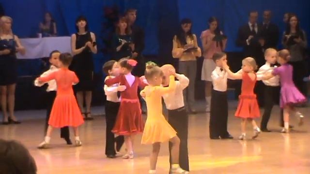 Лиза и Ваня, Кубок Тренера 2014, Вальс, Ча-ча-ча смотреть онлайн