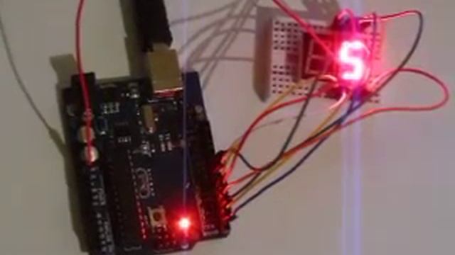 Arduino 0..9 digit смотреть онлайн