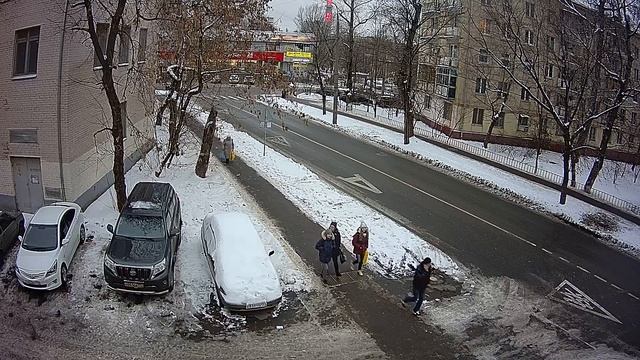 Пример дневного изображения с камеры TANTOS TSi-Pn225FP (3.6) смотреть онлайн