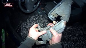 Opel corsa - Замена переднего трос ручника   (короткий)