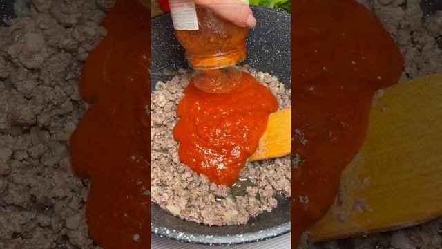 Ужин в одной сковороде .