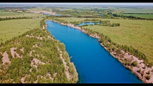 Голубые озера Ушаковских карьеров / Романцевские горы смотреть онлайн
