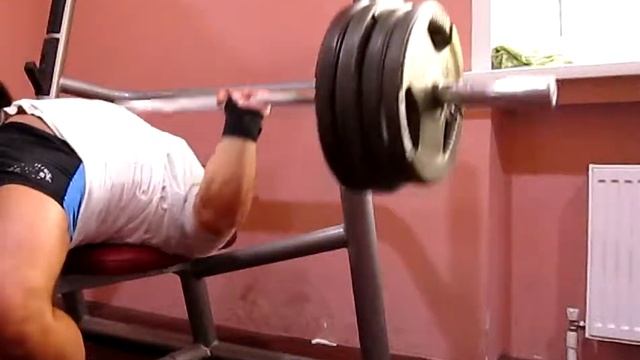 Богатырский жим 160 кг на 11 раз - Ламонов Владимир. Богатырский жим 160 кг на 11 раз смотреть онлайн